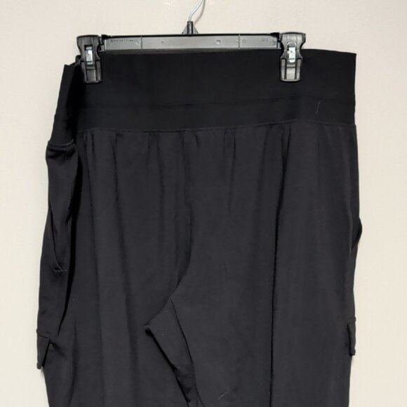 Athleta Classic Black Pants - Picture 5 of 9